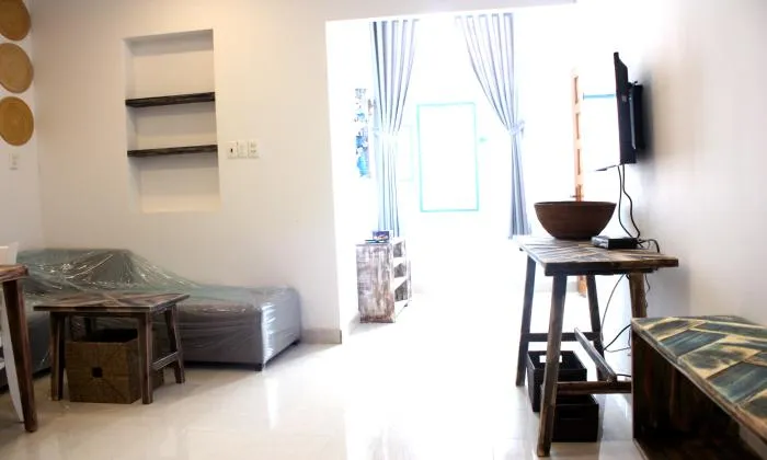 Western Designed One Bedroom Serviced For Rent in District 1 HCM City 60sqm 500 USD/month