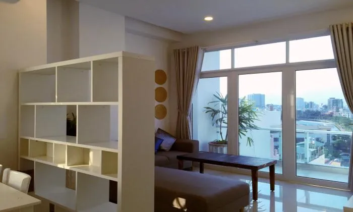 Top Floor One Bedroom Serviced Apartment For Rent in District 1 HCMC 70sqm 1,000 USD/month