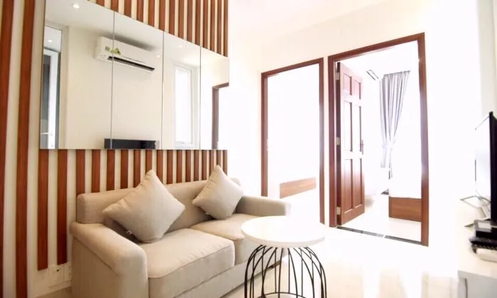 Nice Two Bedrooms Apartment in Thach Thi Thanh Street District 1 HCM City 55sqm 600 USD/month