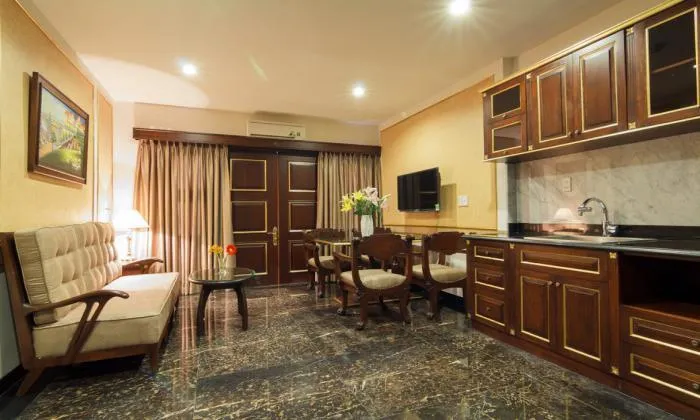 Luxury Serviced Apartment For Rent On Tran Hung Dao Street  HCM City 70sqm 650 USD/month