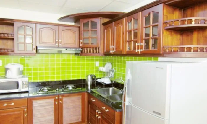 Avila Serviced Apartment Near Vincom Center, Ho Chi Minh City 90sqm 1,500 USD/month