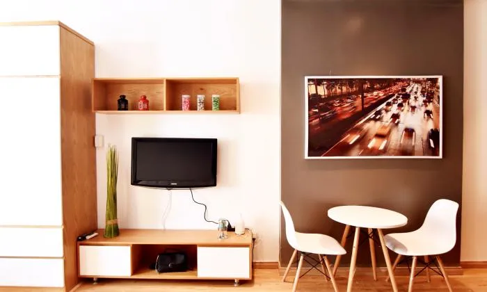 Corporate Serviced Apartment Near Ben Thanh Market For Rent in District 1 Saigon 30sqm 700 USD/month