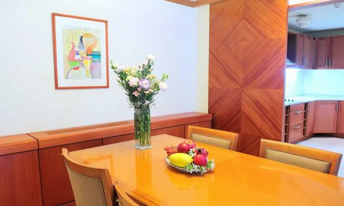 Diamond Plaza Serviced Apartment For Rent in District 1 Ho Chi Minh City 179sqm 3,700 USD/month