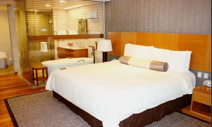 The Intercontinental Residence Asiana Saigon, District 1,  HCM city 78sqm 3,500 USD/month