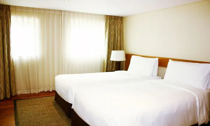 The Intercontinental Residence Serviced Apartment in District 1, HCM city 121sqm 4,500 USD/month