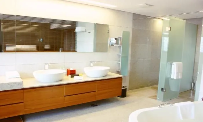 The Intercontinental Asiana Apartment For Rent, District 1 Ho Chi Minh City 160sqm 6,165 USD/month