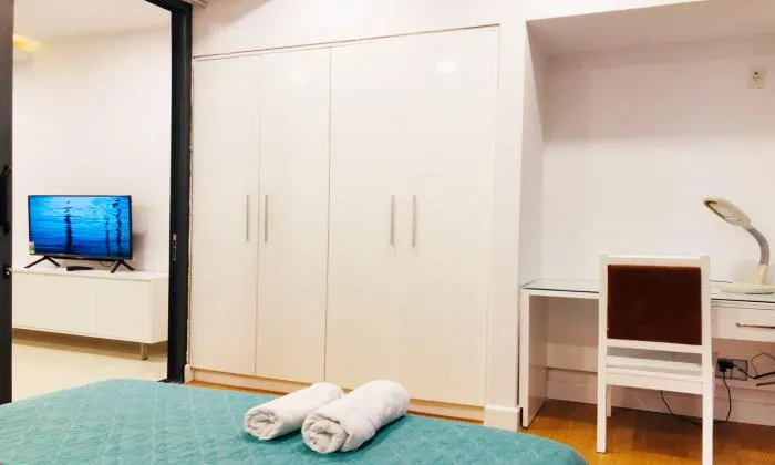 Renovating One Bedroom House For Rent in Tran Dinh Xu Dsitrict 1 HCMC 45sqm 550 USD/month