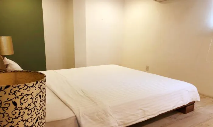 Modern Three Bedrooms Serviced Apartment For Lease in Center District 1 HCM City 120sqm 1,200 USD/month