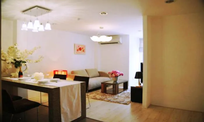 Luxury Apartment For Rent in Nguyen Dinh Chieu St, District 1 HCMC 110sqm 1,400 USD/month