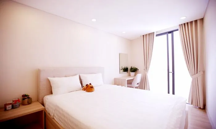 Modern One Bedroom Apartment For Rent in Center HCMC 45sqm 750 USD/month
