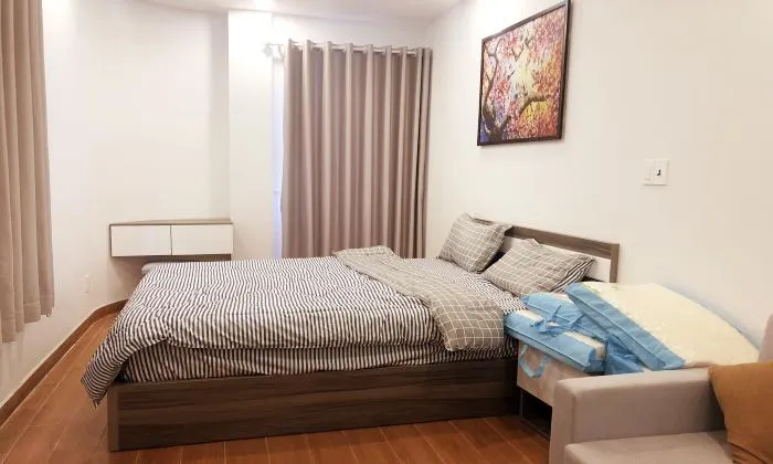 Nice Studio Serviced  Apartment With Balcony in District 1 Ho Chi Minh City 35sqm 450 USD/month