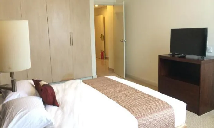 Somerset Chancellor Court in Nguyen Thi Minh Khai Street, HCM City 110sqm 3,000 USD/month