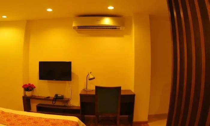 Nice Studio Apartment For Rent In City Center Ho Chi Minh City 34sqm 700 USD/month