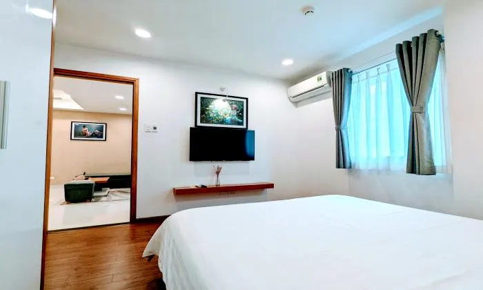 Nice One Bedroom VMT Serviced Apartment For Rent in Center District 1 HCMC 50sqm 950 USD/month