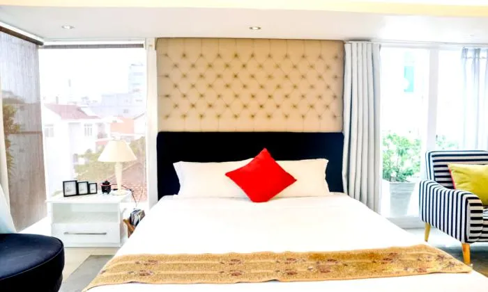 Stunning View One Bedroom Serviced Apartment For Rent in Saigon 40sqm 700 USD/month