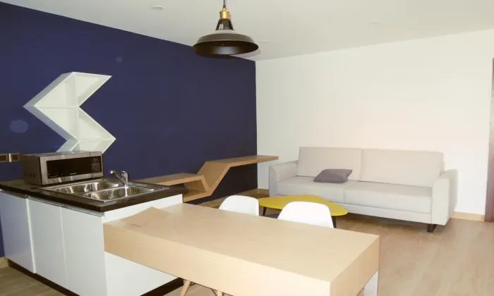 Stunning Balcony Serviced Apartment For Lease in Thao Dien HCMC 60sqm 600 USD/month
