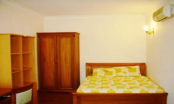 Apartment on Nguyen Van Huong Street, District 2, HCM City 100sqm 800 USD/month