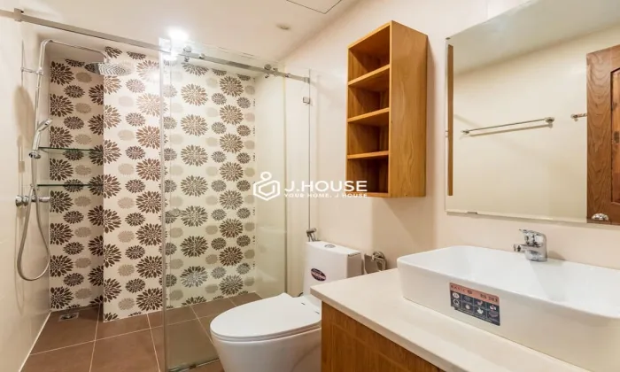 Good Size Three Bedroom Apartment For Rent in Road 66 Thao Dien District 2 HCMC 115sqm 1,000 USD/month