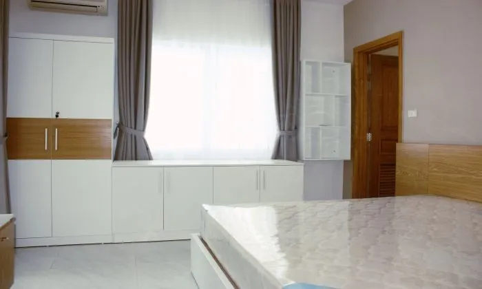 Beautiful Serviced Apartment In District 2, Ho Chi Minh City 110sqm 1,300 USD/month