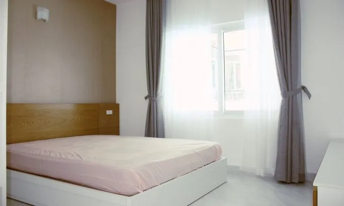 Beautiful Serviced Apartment In District 2, Ho Chi Minh City 110sqm 1,300 USD/month