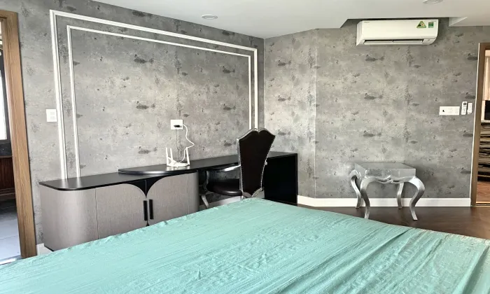 Penthouse Larose Sa Serviced Apartment Thao Dien HCMC 170sqm 2,200 USD/month