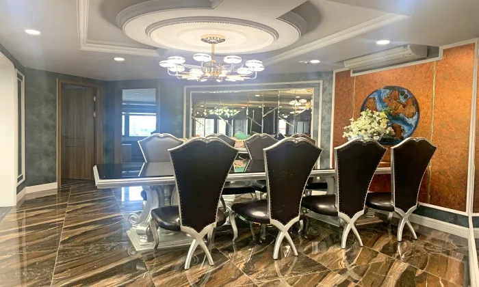 Penthouse Larose Sa Serviced Apartment Thao Dien HCMC 170sqm 2,200 USD/month
