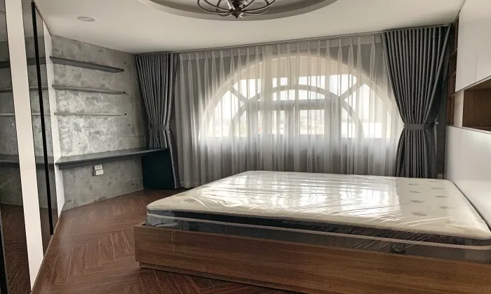Penthouse Larose Sa Serviced Apartment Thao Dien HCMC 170sqm 2,200 USD/month