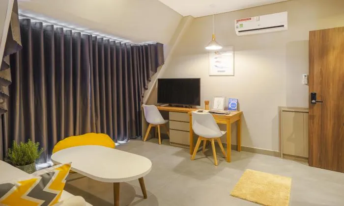 So Amazing One Bedroom Lam Villa Riverside Serviced Apartment HCM 45sqm 700 USD/month
