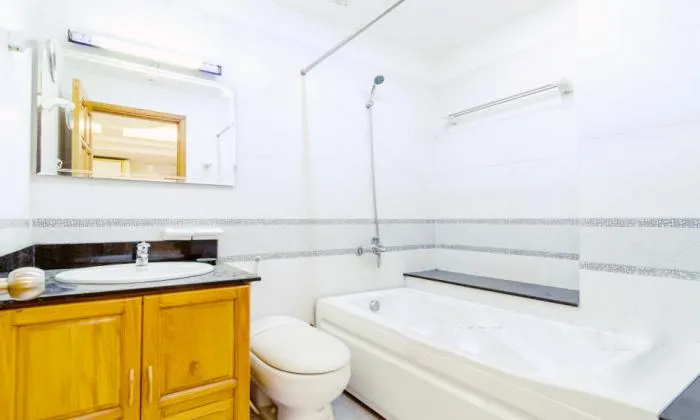 Stunning Balcony Two Bedrooms Apartment in Thao Dien HCM City 90sqm 900 USD/month