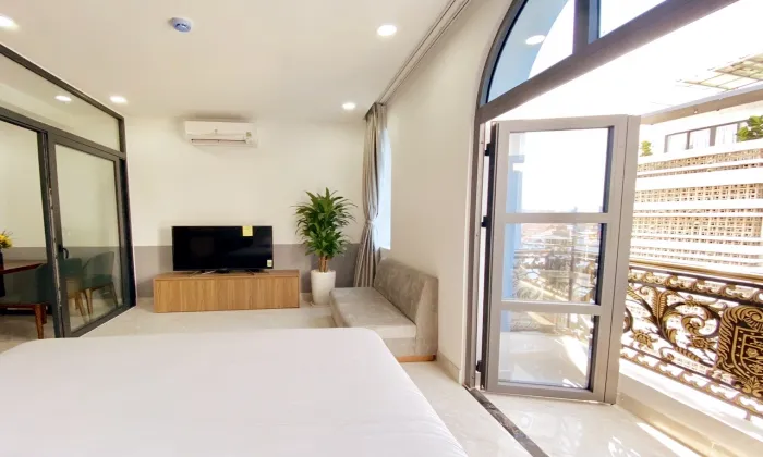 One Bedroom Monaco Apartment With Balcony in Thao Dien HCMC 50sqm 570 USD/month