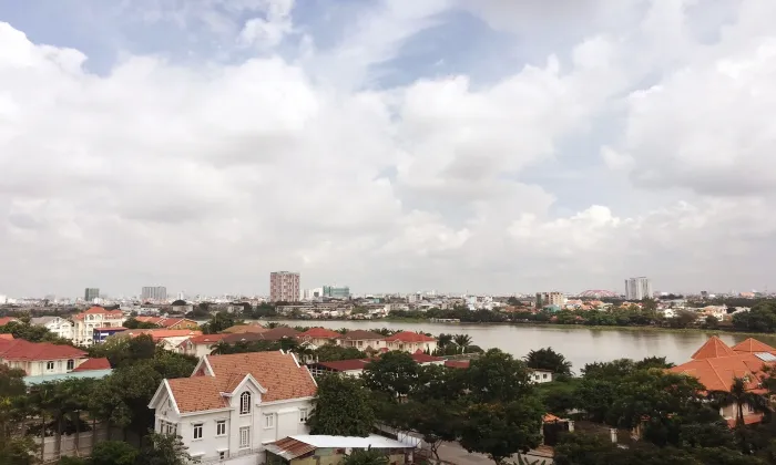 Basic Furniture Penthouse Moonlight Serviced Apartment For Rent in Thao Dien HCMC 200sqm 2,000 USD/month