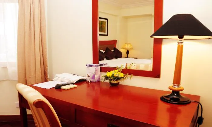Riverside Serviced Apartment Community in Thao Dien Ho Chi Minh City 100sqm 2,800 USD/month