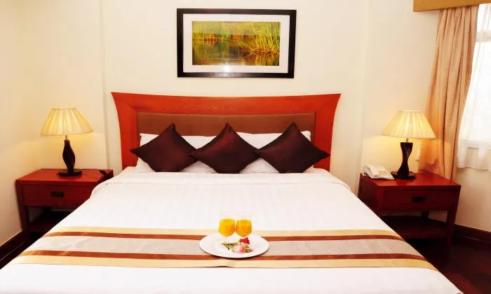 Riverside Serviced Apartment Community in Thao Dien Ho Chi Minh City 100sqm 2,800 USD/month