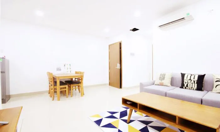 Natural Light Two Bedroom Apartment For Rent in Thao Dien District HCMC 70sqm 600 USD/month