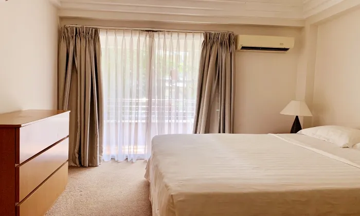 Gorgeous Balcony Two Bedroom Saigon Apartment For Rent District 3 HCMC 75sqm 1,000 USD/month