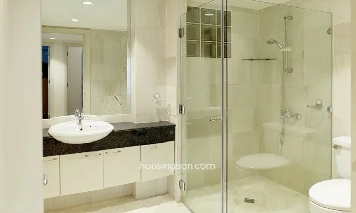 Nice Duplex Balconies Three Bedroom Serviced Apartment in District 3 HCMC 145sqm 1,500 USD/month