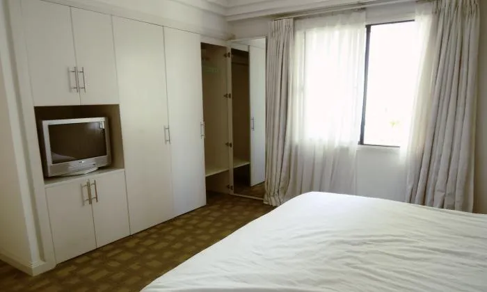 Nice Two bedrooms Serviced Apartment For Rent in District 3 75sqm 1,000 USD/month