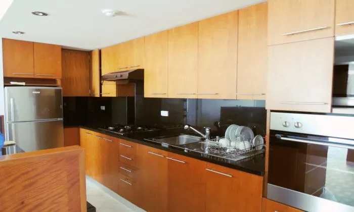 Nice Two bedrooms Serviced Apartment For Rent in District 3 75sqm 1,000 USD/month