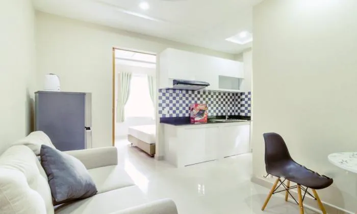 Good Rental For Private One Bedroom Serviced Apartment in District 3 HCM City 40sqm 650 USD/month