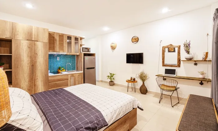 Studio Serviced Apartment With Windows in Nguyen Van Mai District 3 Ho Chi Minh City 25sqm 370 USD/month