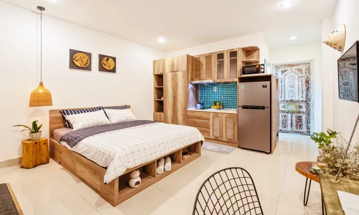 Studio Serviced Apartment With Windows in Nguyen Van Mai District 3 Ho Chi Minh City 25sqm 370 USD/month