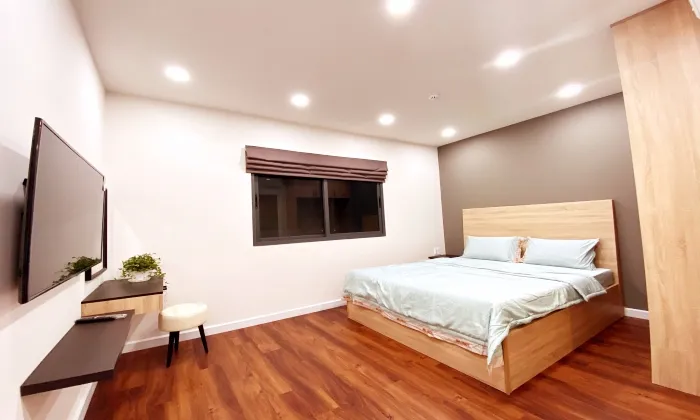 Good Kitchen and Interior Two Bedroom Serviced Apartment in District 3 Ho Chi Minh City 65sqm 800 USD/month