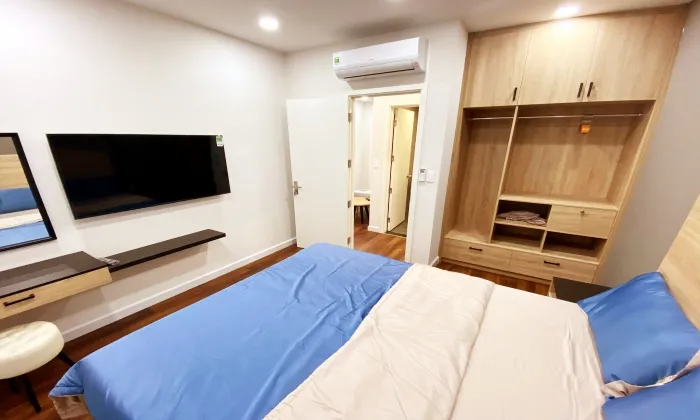 Good Kitchen and Interior Two Bedroom Serviced Apartment in District 3 Ho Chi Minh City 65sqm 800 USD/month