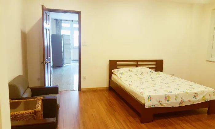 Bright Two Bedroom Serviced Apartment in District 3 HCM City 115sqm 1,000 USD/month
