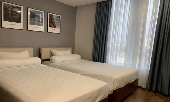 Spacious Clean and Modern Three Bedroom An Phu Plaza Serviced Apartment in District 3 HCMC 154sqm 2,200 USD/month