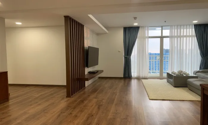 Spacious Clean and Modern Three Bedroom An Phu Plaza Serviced Apartment in District 3 HCMC 154sqm 2,200 USD/month