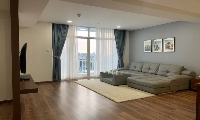 Spacious Clean and Modern Three Bedroom An Phu Plaza Serviced Apartment in District 3 HCMC 154sqm 2,200 USD/month