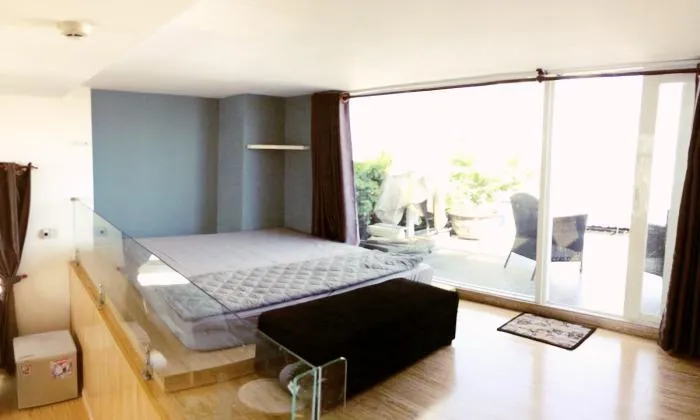 Stunning Studio Apartment On Top Floor For Lease in District 3 HCM City 60sqm 750 USD/month