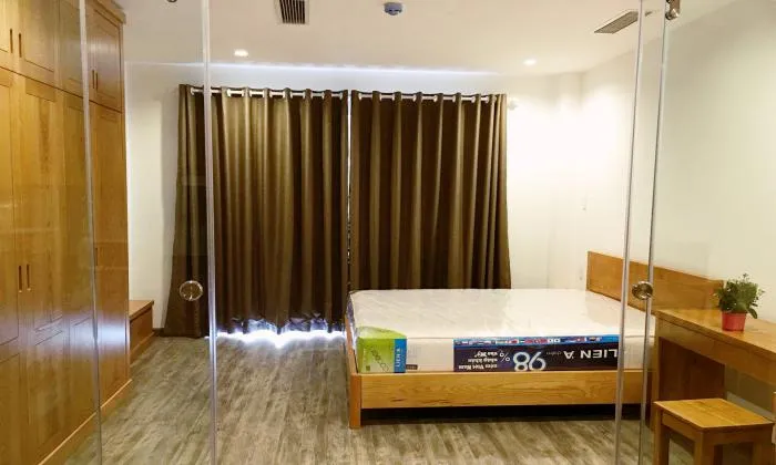 Natural Light One Bedroom Serviced Apartment in District 3 HCM City 40sqm 750 USD/month