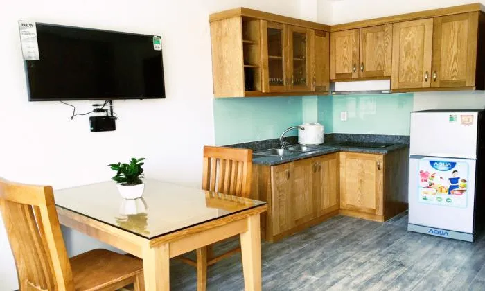 Newly Interior One Bedroom Apartment in Vo Van Tan Street, District 3 HCMC 30sqm 550 USD/month